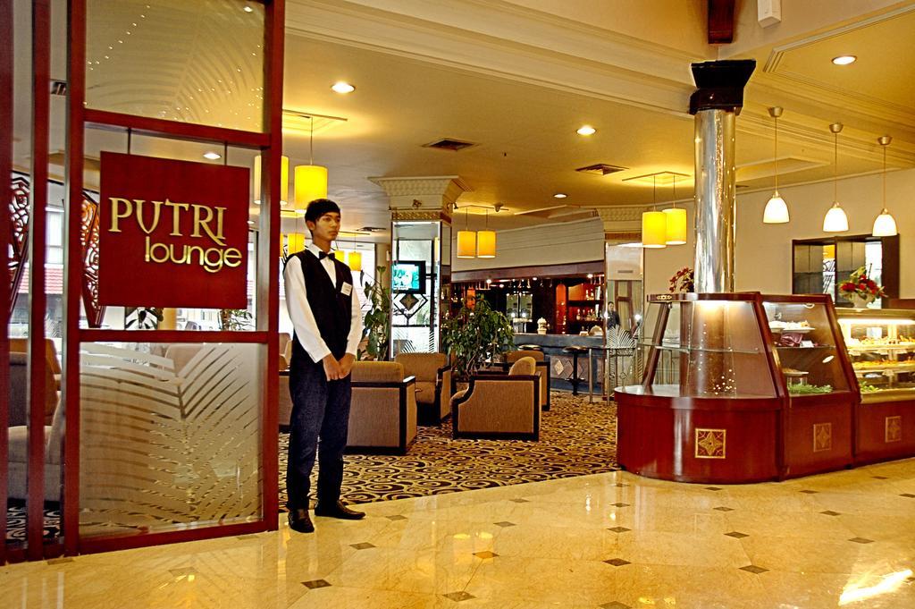 万隆豪瑞松尤提马酒店 外观 照片